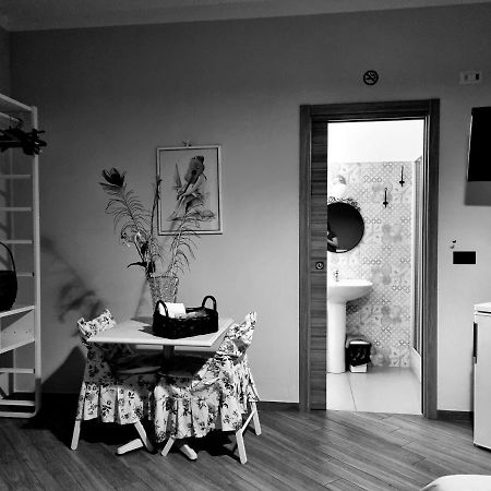 B&B Tre Passi Dalla Torre Montesarchio Exterior foto